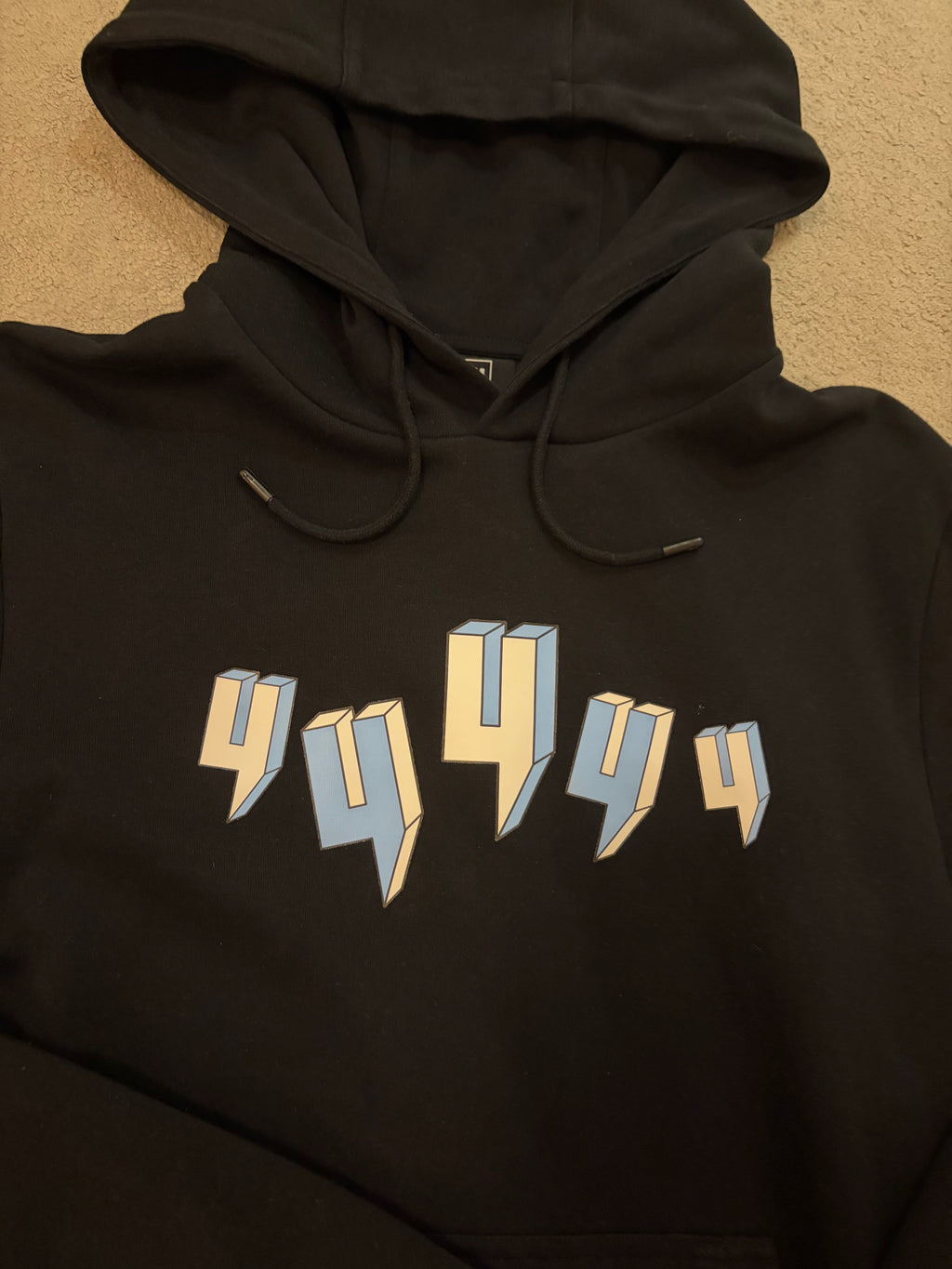 Yelir world hoodie 4Y