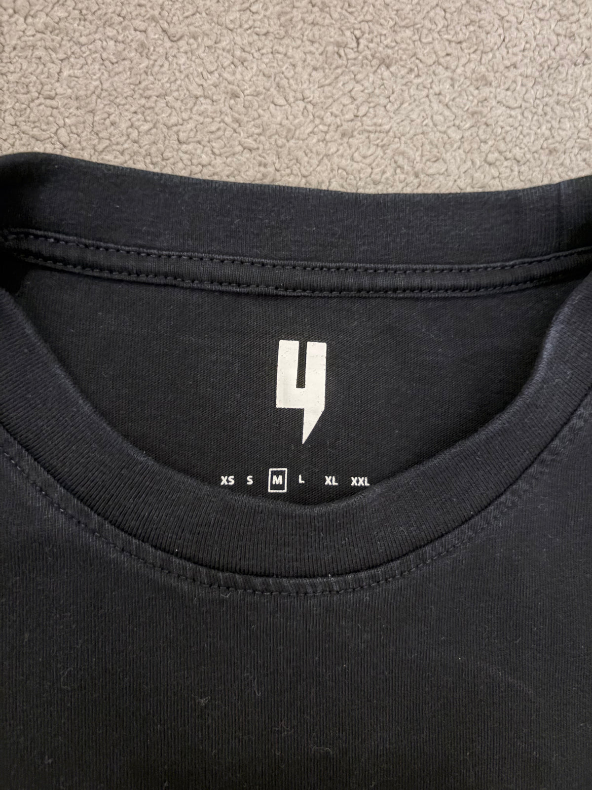 Yelir world black reflective t shirt